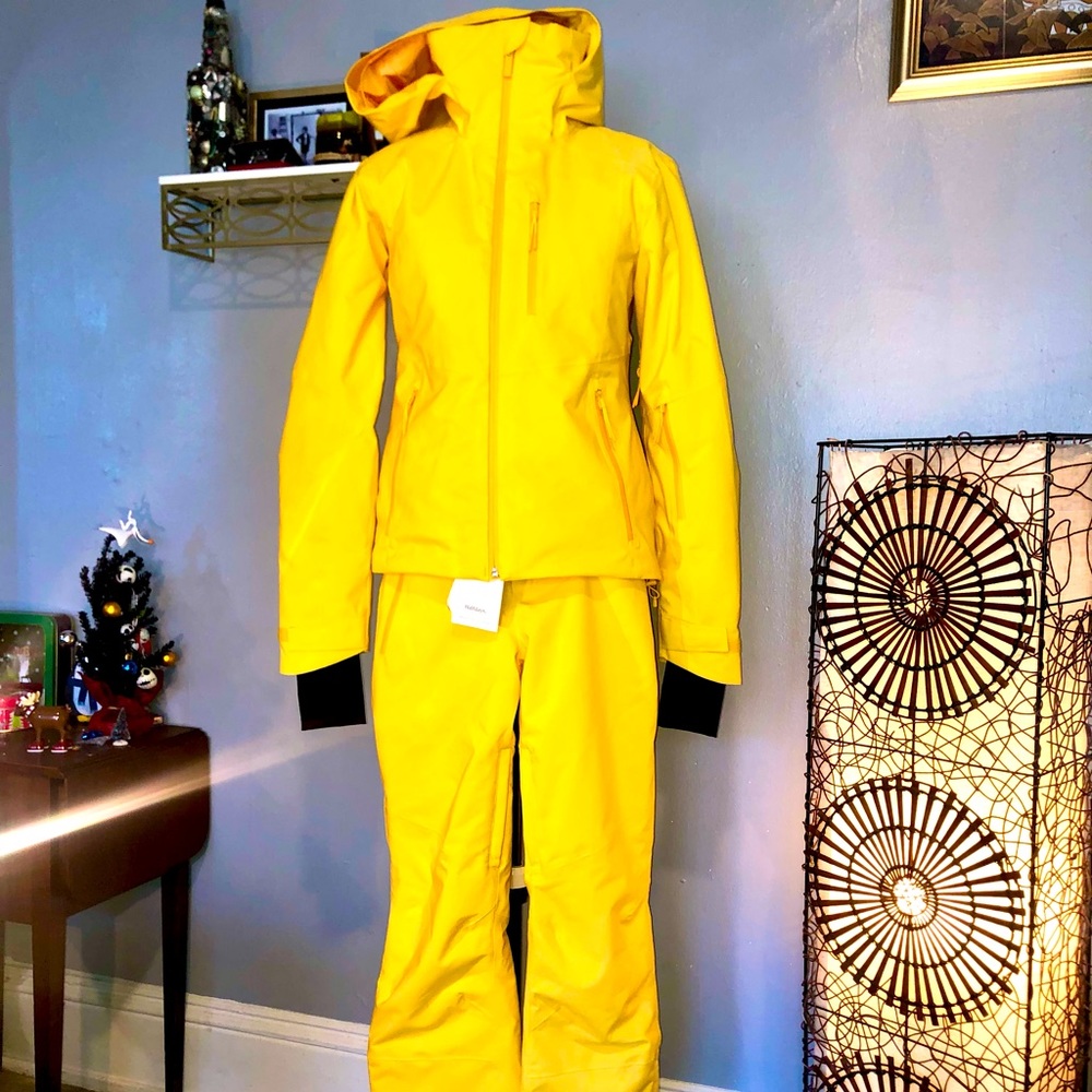 HALFDAY banana ski suit. ALESSANDRA, xs